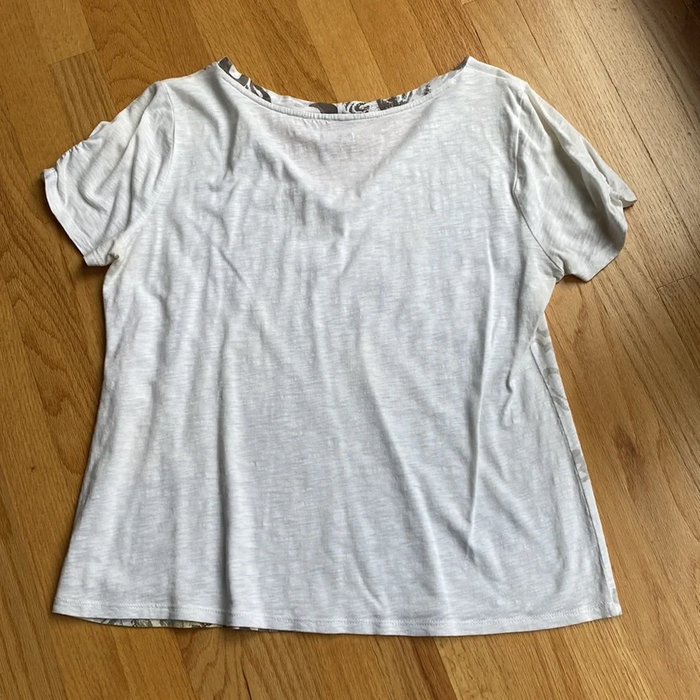 Top - Picture 2 of 2